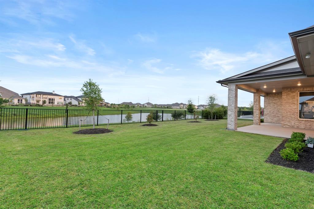 21503 Sunshine Flight Drive, Cypress, Texas image 39