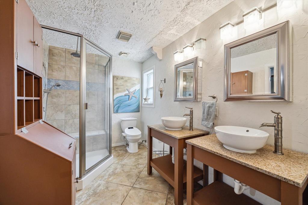 5615 Arbor Vitae Drive, Houston, Texas image 13