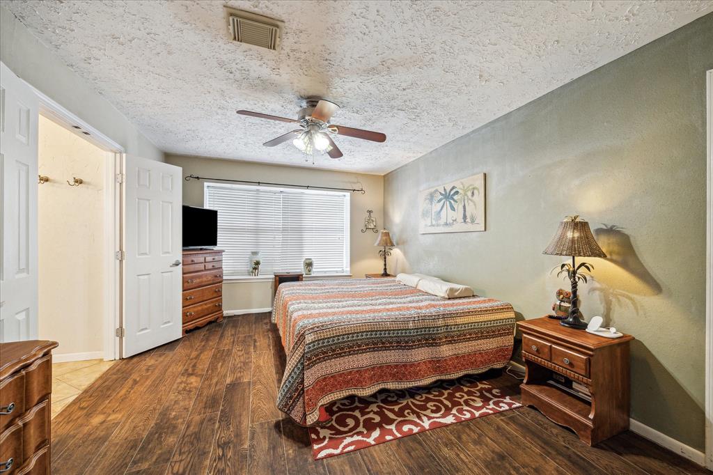 5615 Arbor Vitae Drive, Houston, Texas image 16