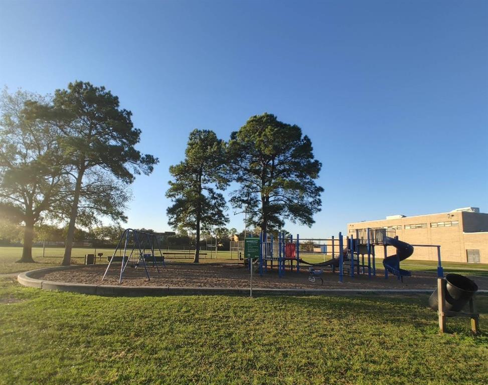 5615 Arbor Vitae Drive, Houston, Texas image 25