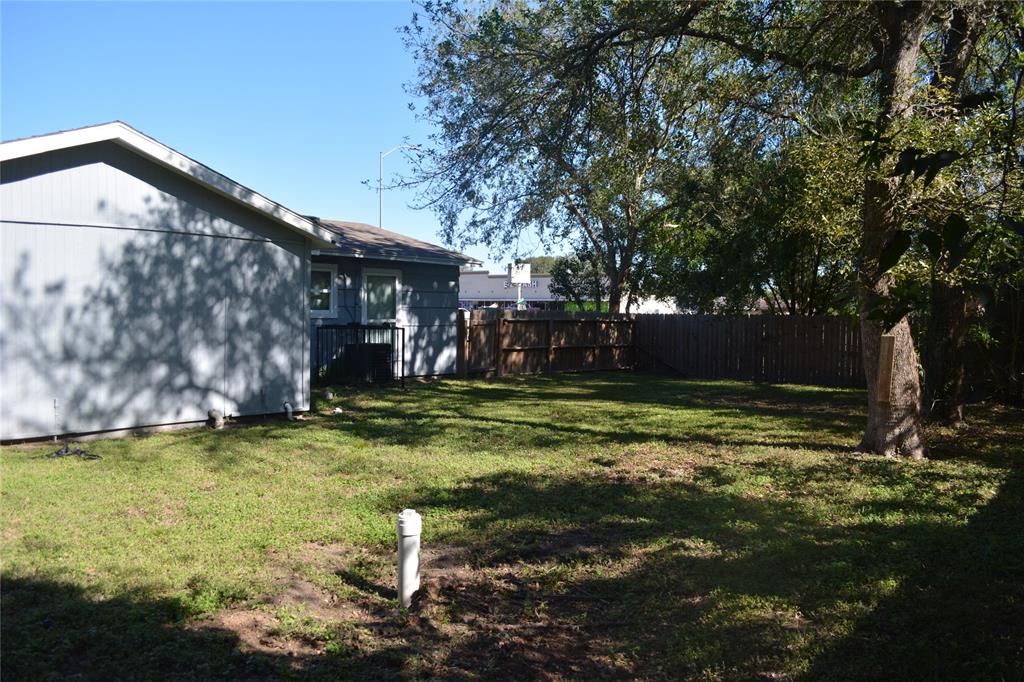 5636 Schevers Street, Houston, Texas image 34