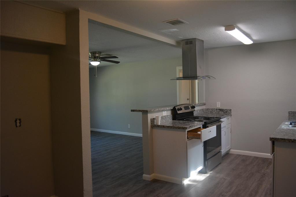 5636 Schevers Street, Houston, Texas image 12