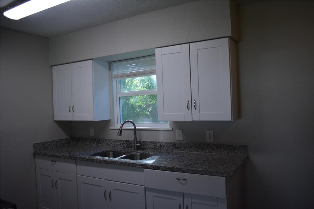 5636 Schevers Street, Houston, Texas image 13