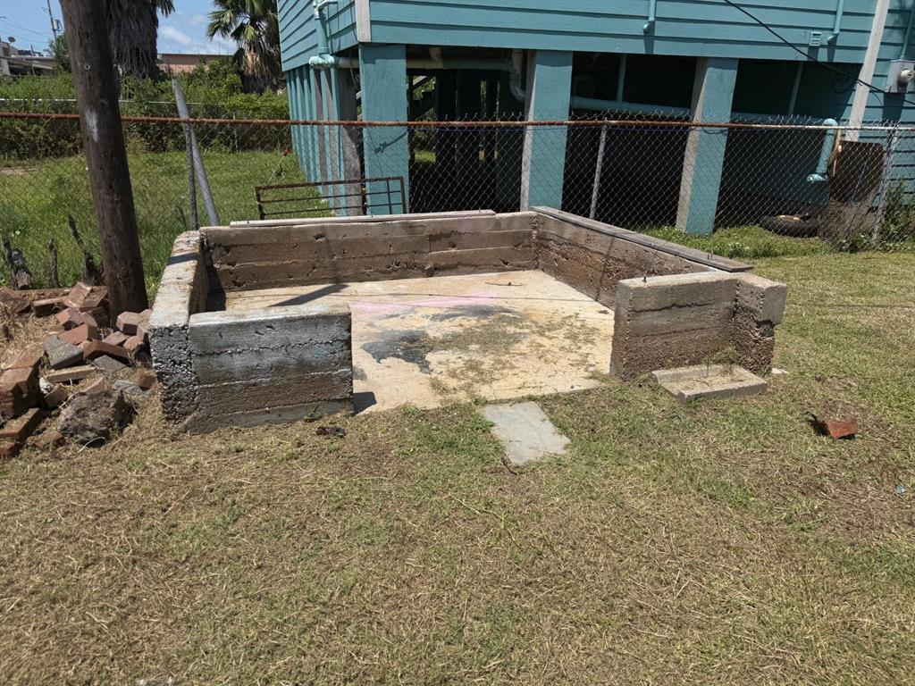 6923 Avenue P, Galveston, Texas image 24