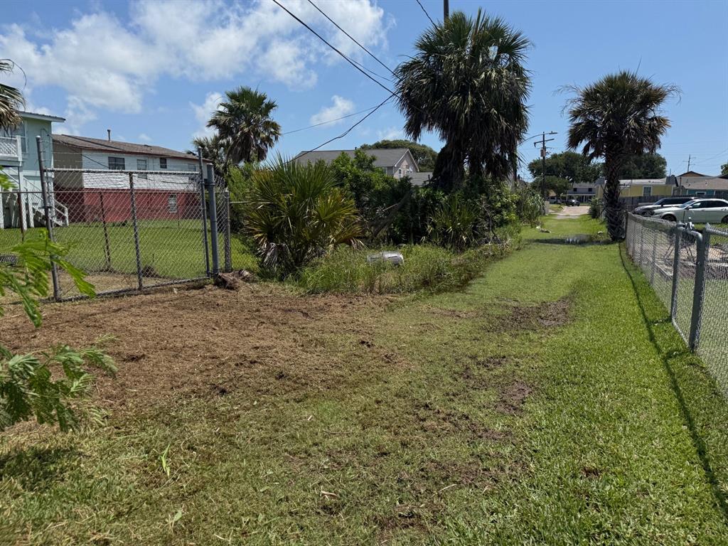 6923 Avenue P, Galveston, Texas image 26