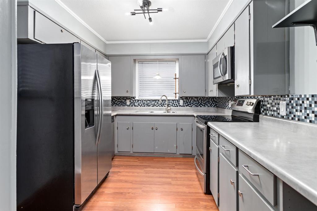 3032 Avenue H, Nederland, Texas image 13