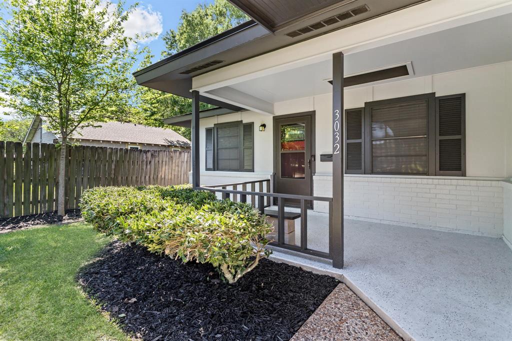 3032 Avenue H, Nederland, Texas image 4