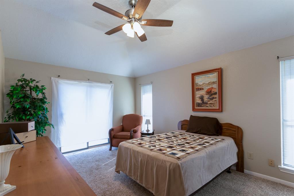 16418 Red Oak Drive, Missouri City, Texas image 9