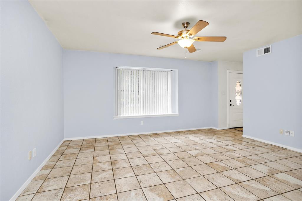 117 N Forest Drive
