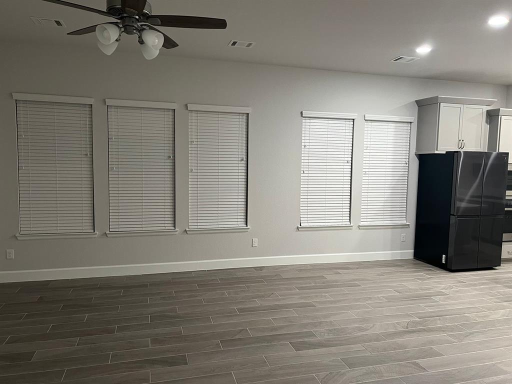 328 Rise Lane, Montgomery, Texas image 6