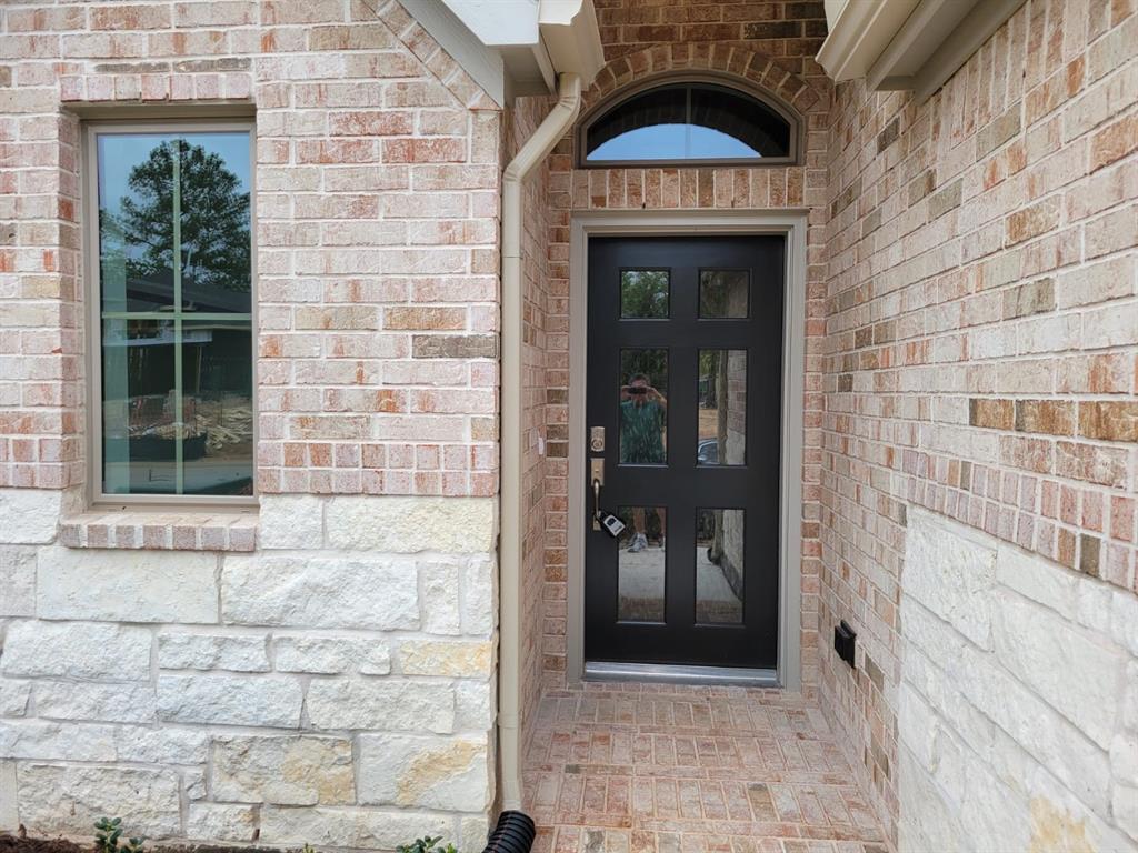 328 Rise Lane, Montgomery, Texas image 2