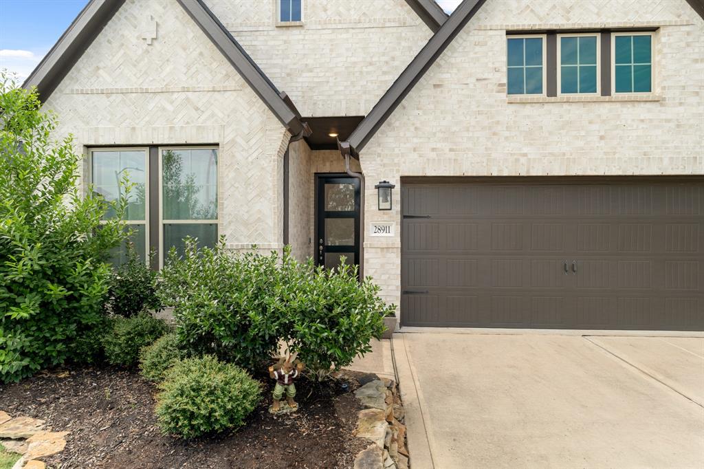 28911 Laurel Grove Lane