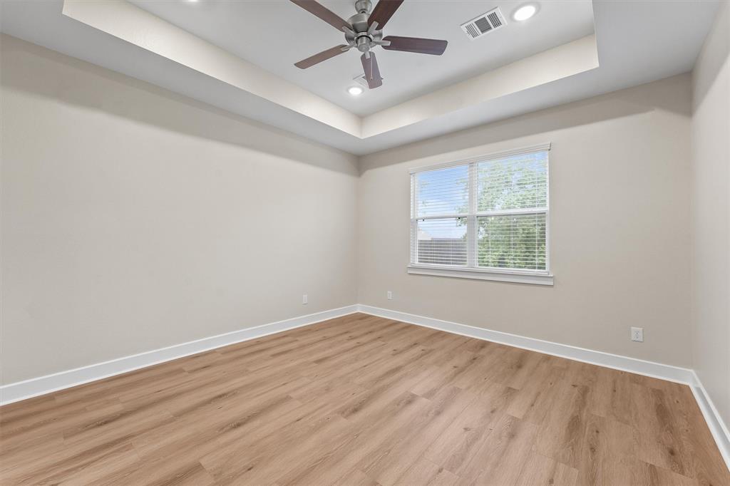12341 N Chestnut Hills Drive, Conroe, Texas image 15
