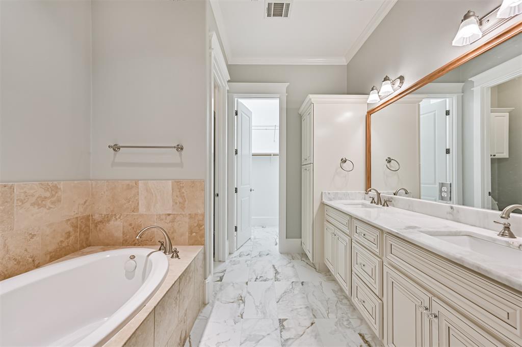 2 Evia Main, Galveston, Texas image 24