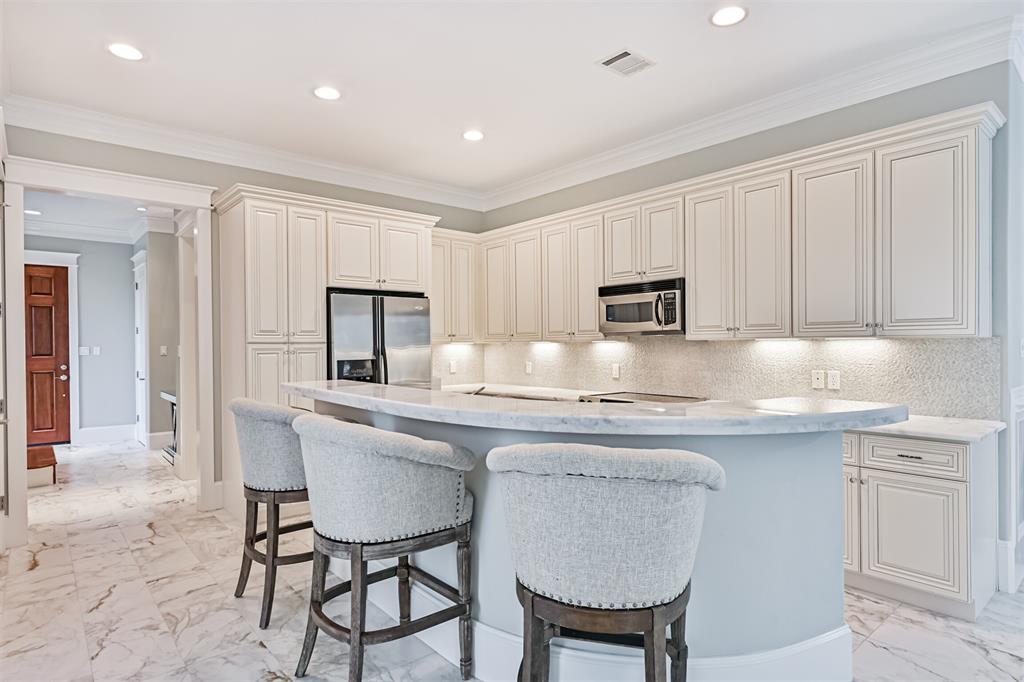 2 Evia Main, Galveston, Texas image 10