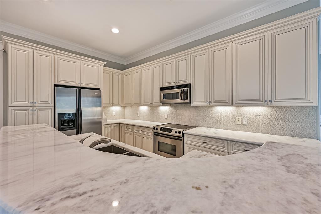 2 Evia Main, Galveston, Texas image 16