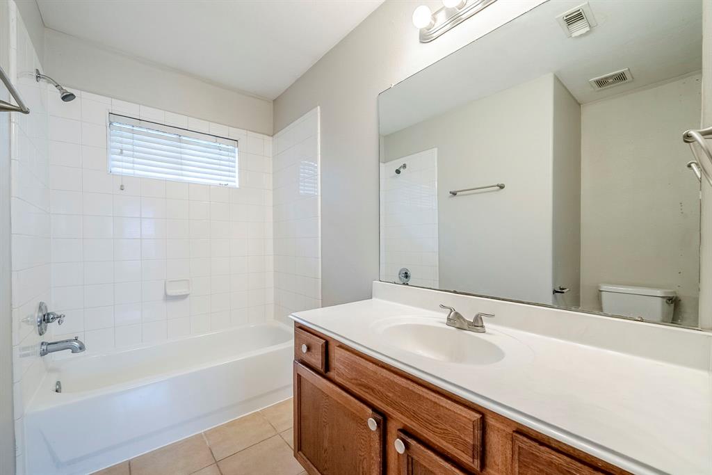 2619 Kiplands Court, Houston, Texas image 13