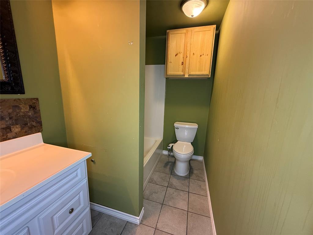226 Petunia Street, Lake Jackson, Texas image 13