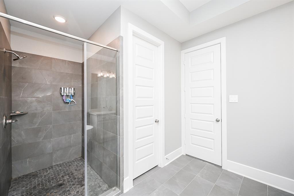 27127 Regal Scott Drive, Magnolia, Texas image 17
