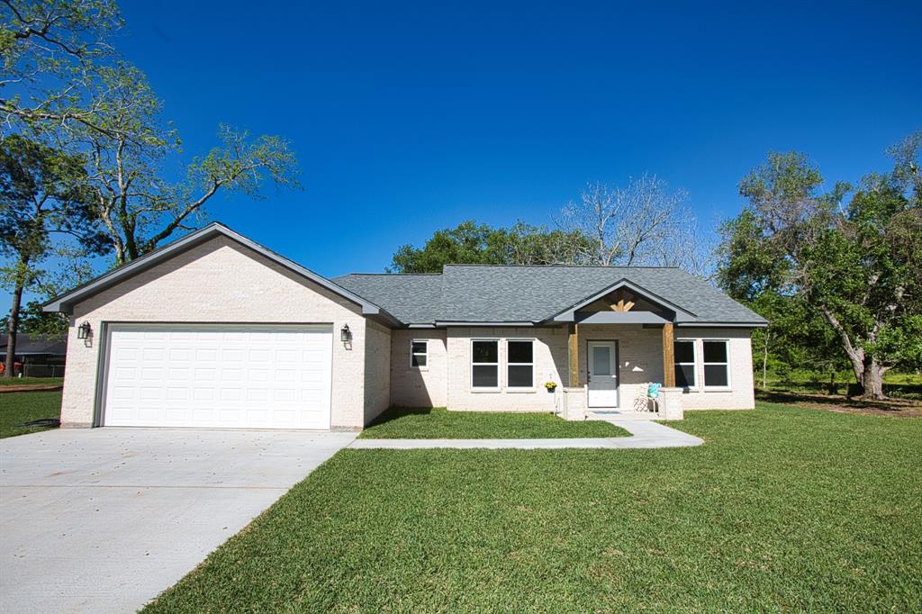 2304 Cr 769c, Brazoria, Texas image 1