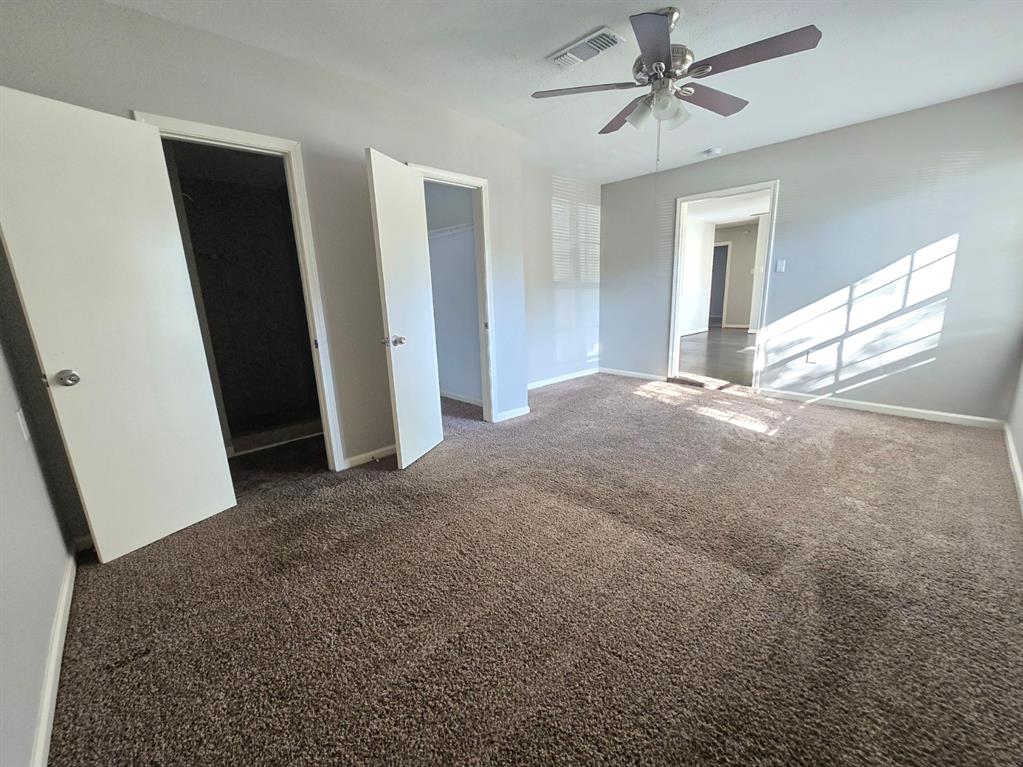 1004 S Shepherd Drive, Baytown, Texas image 5
