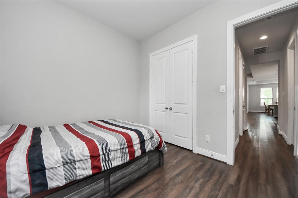 2115 Roman Forest Boulevard, New Caney, Texas image 34