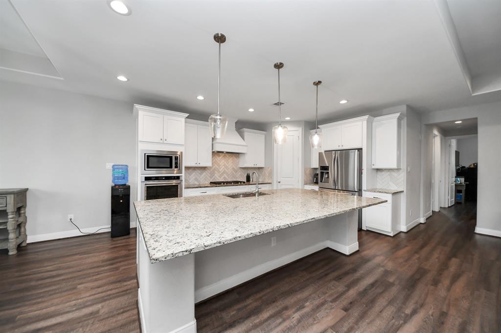 2115 Roman Forest Boulevard, New Caney, Texas image 15