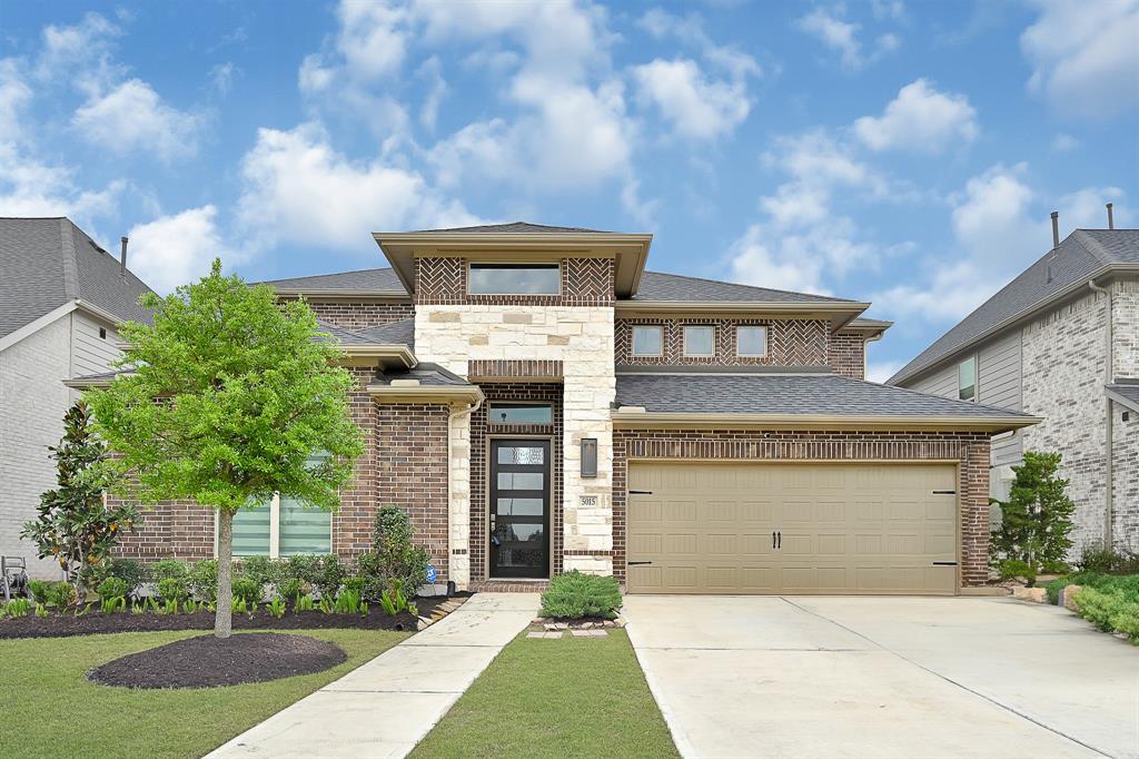 5015 Albany Shores Lane, Fulshear, Texas image 1