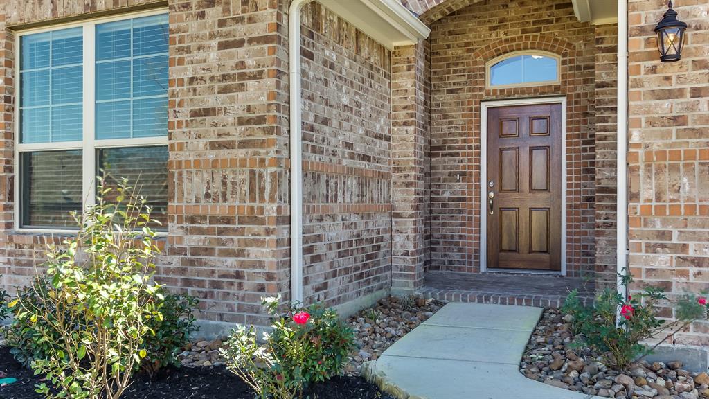 1515 Holly Chase Court