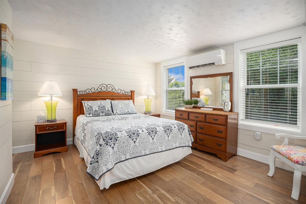 911 11th Street, Galveston, Texas image 14