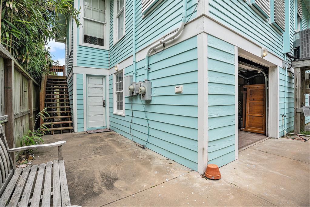 911 11th Street, Galveston, Texas image 28