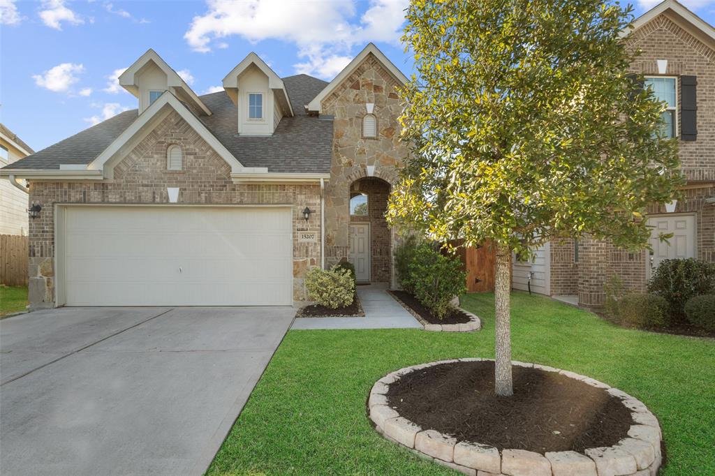 15207 Lake Powell Drive, Humble, Texas image 1