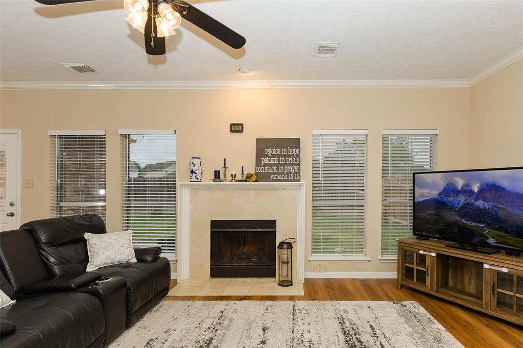 14602 Liscomb Drive, Houston, Texas image 15