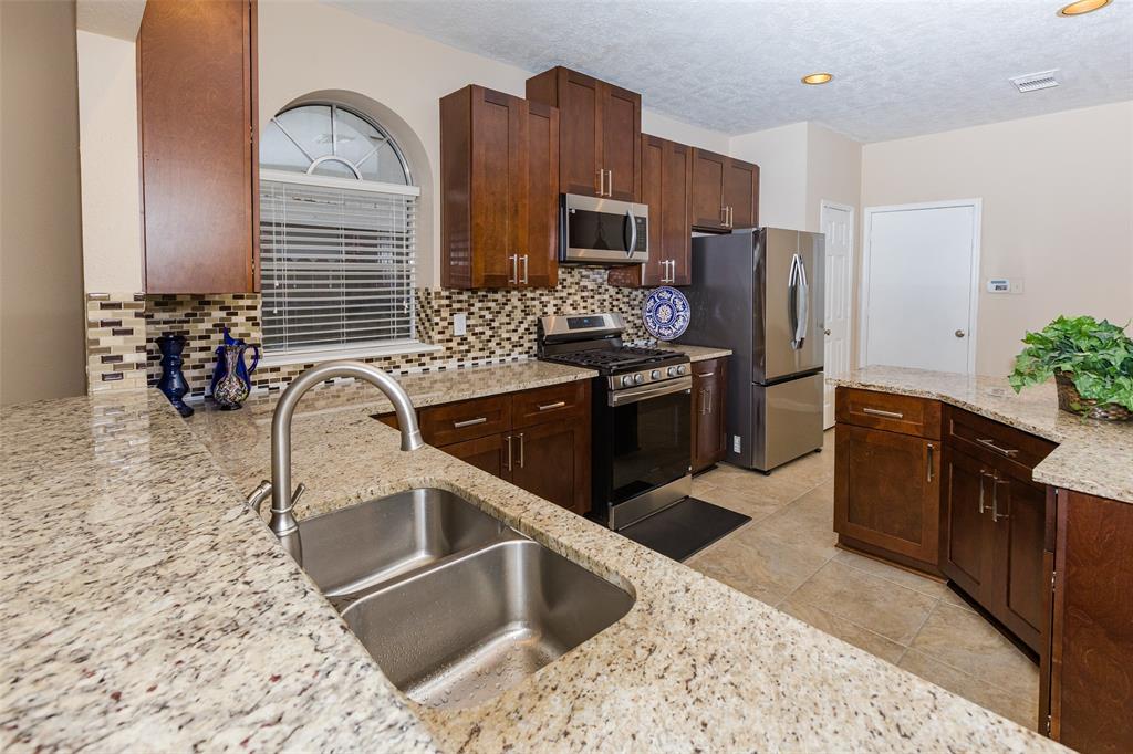 14602 Liscomb Drive, Houston, Texas image 5