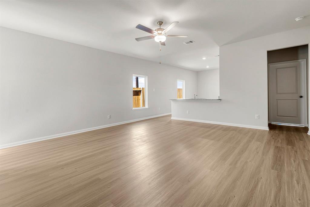 6404 Summer Pass Drive, Houston, Texas image 3
