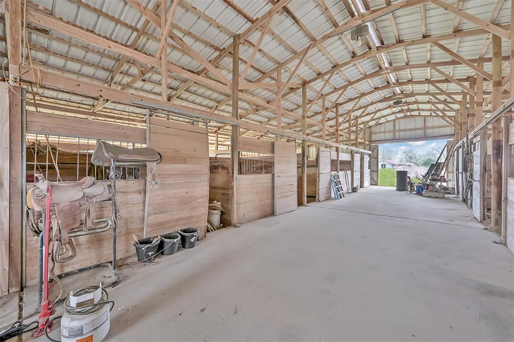 8266 S Williams Road, Conroe, Texas image 13