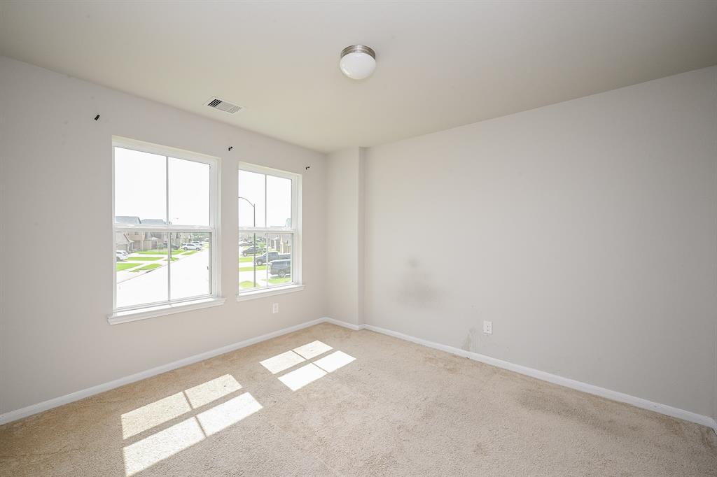 108 Shallow Creek Drive, Waller, Texas image 30
