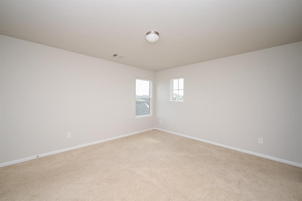 108 Shallow Creek Drive, Waller, Texas image 16