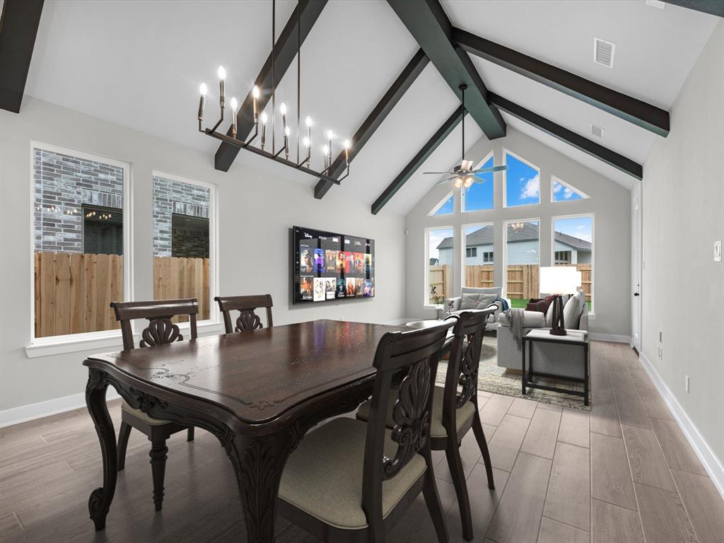 8614 Mae James Trail