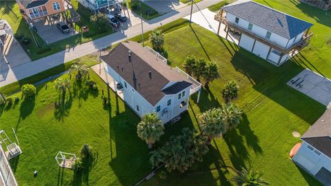 A home in Crystal Beach