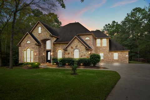 A home in Conroe