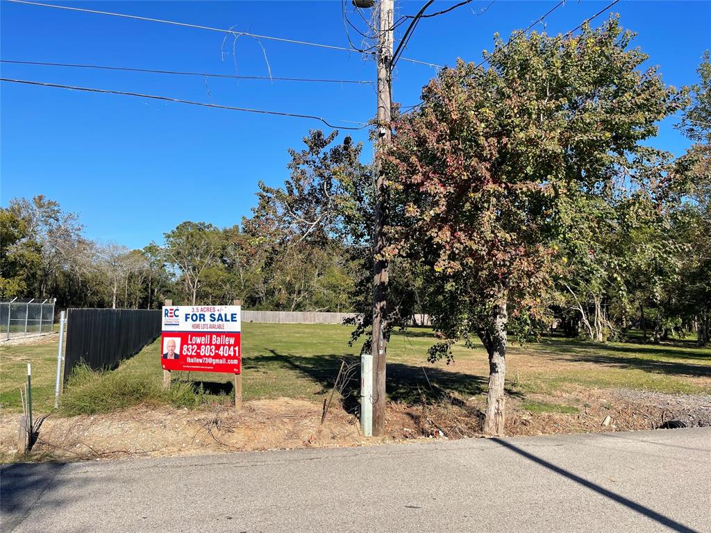 01 Middleton Street, Bacliff, Texas image 8