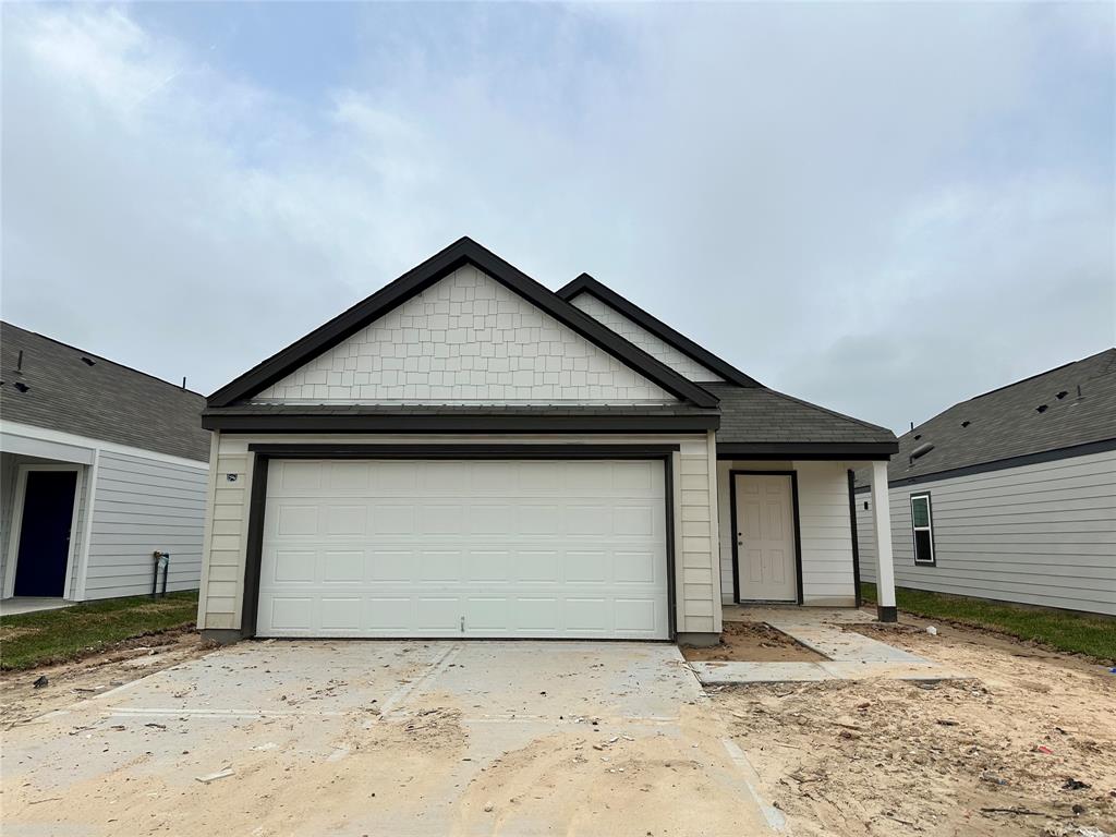 8108 Vanilla Orchid Drive, Houston, Texas image 2