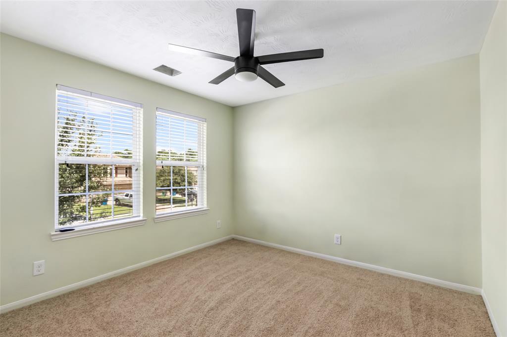 6015 Coleus Street, Crosby, Texas image 32