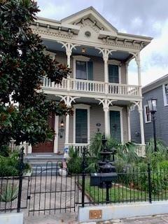 1712 Winnie Street, Galveston, Texas image 2