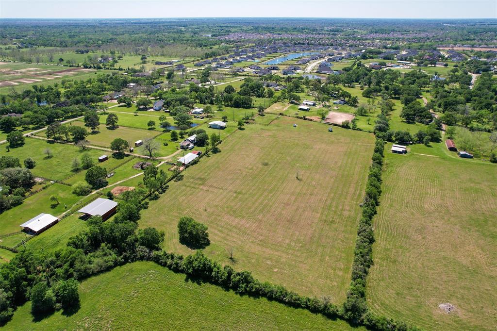 29210 Walker Lane Ln, Fulshear, Texas image 38