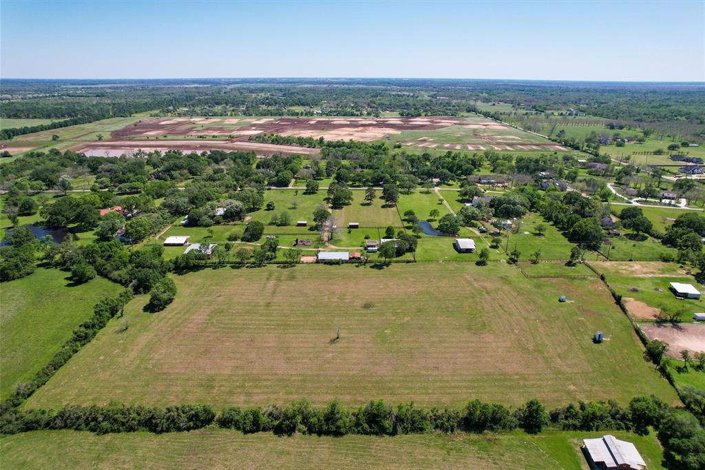 29210 Walker Lane Ln, Fulshear, Texas image 34