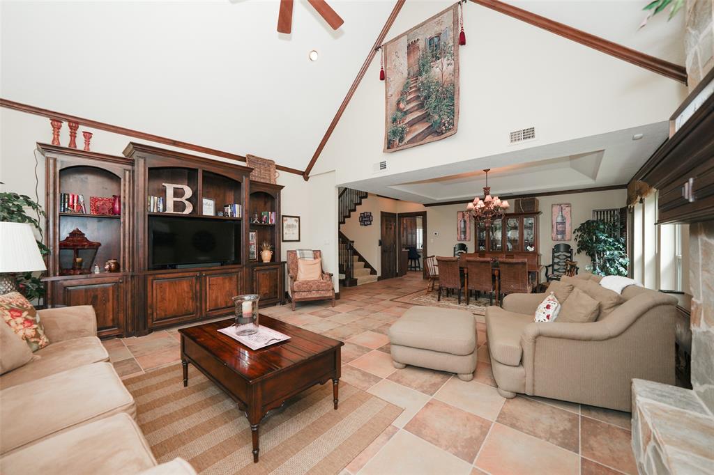 1406 Bittersweet Drive, Richmond, Texas image 6