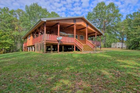 A home in Hemphill