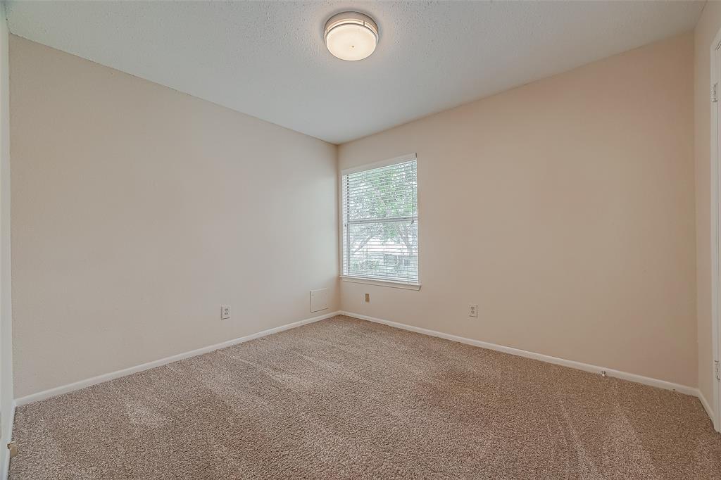 3022 Sam Houston Drive, Sugar Land, Texas image 28